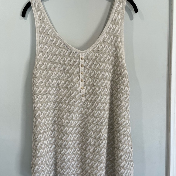 White House Black Market Tops - White House Black Market Tan and Gold Sleeveless Buttoned Tank Top